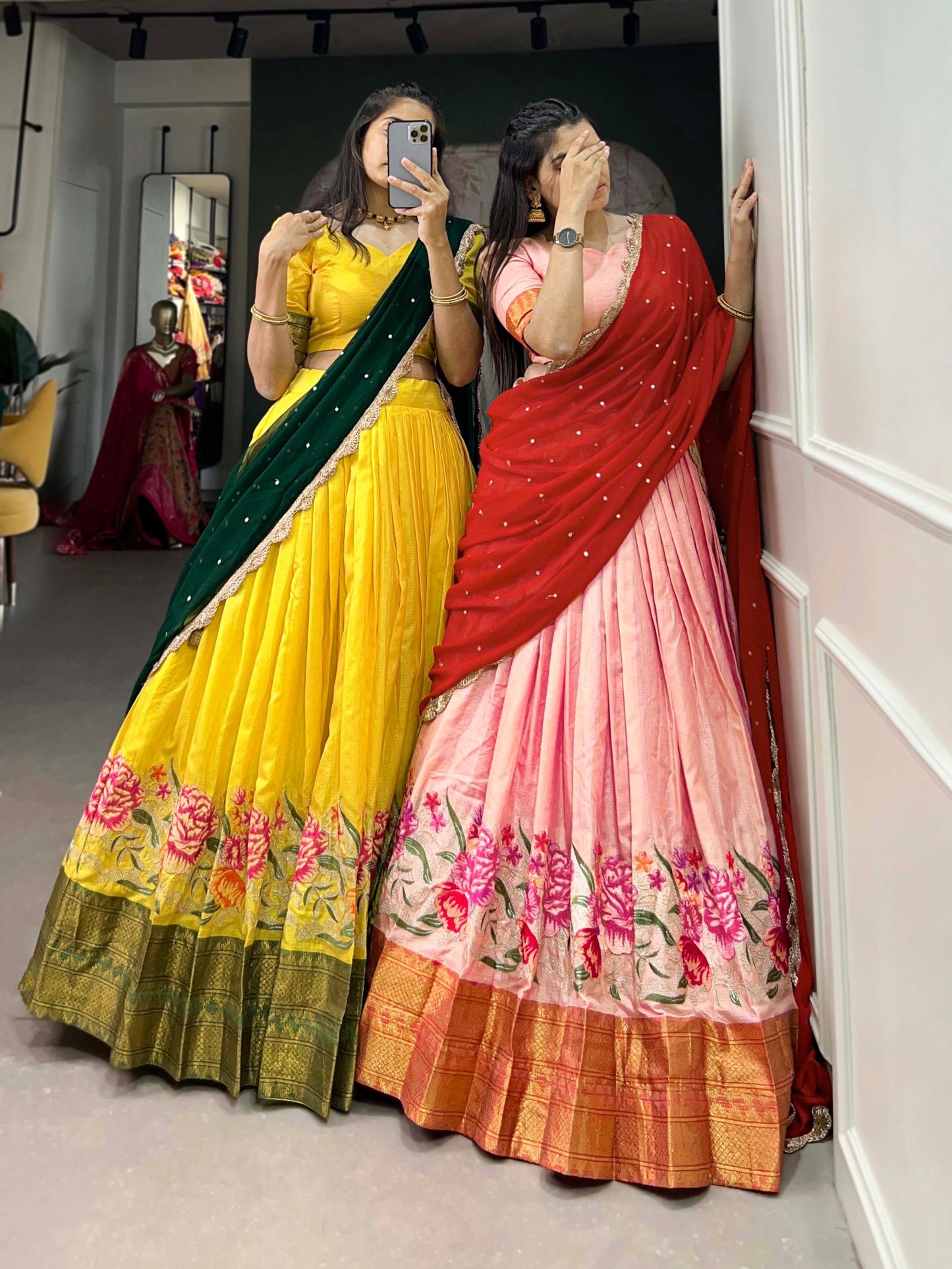 Attention Stunning Cotton Silk Thread Embroidery Lehenga Choli Wid Drape Georgette Dupatta