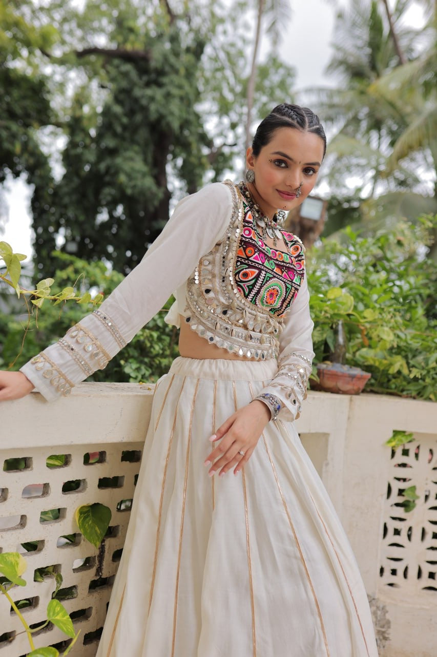 SHIVTRAA’S TOP HIT NAVRATRI LEHENGA CHOLI COLLECTION – 2025 🌟