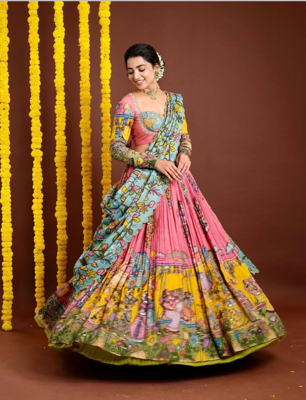 Introducing the Shivtraa Lux Kalamkari Printed Lehenga Choli!