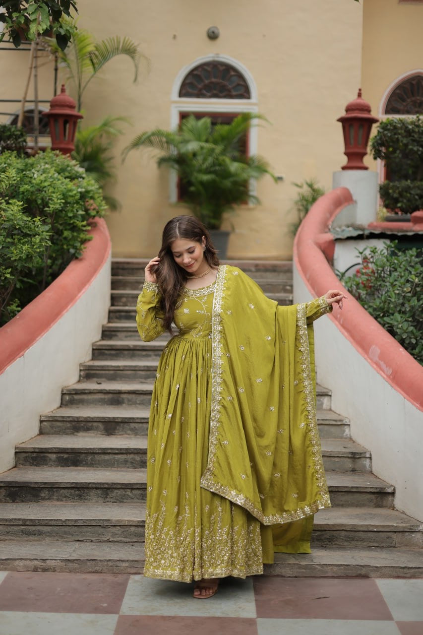 SHIVTRAA LUX LUXURY PREMIUM DESIGNER READYMADE TOP-SHARARA-DUPATTA COLLECTIONS 2025