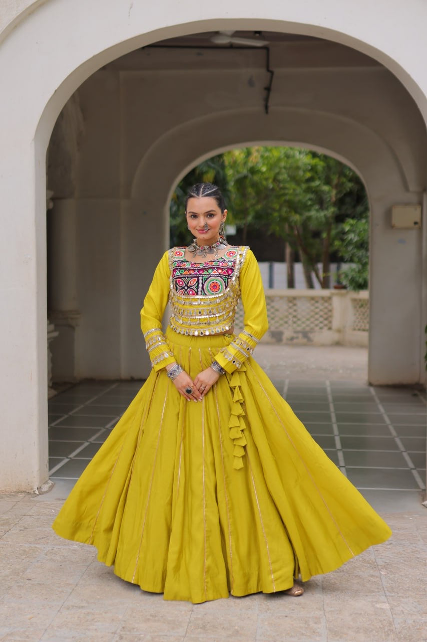 SHIVTRAA’S TOP HIT NAVRATRI LEHENGA CHOLI COLLECTION – 2025 🌟