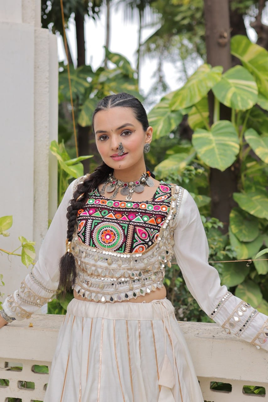 SHIVTRAA’S TOP HIT NAVRATRI LEHENGA CHOLI COLLECTION – 2025 🌟