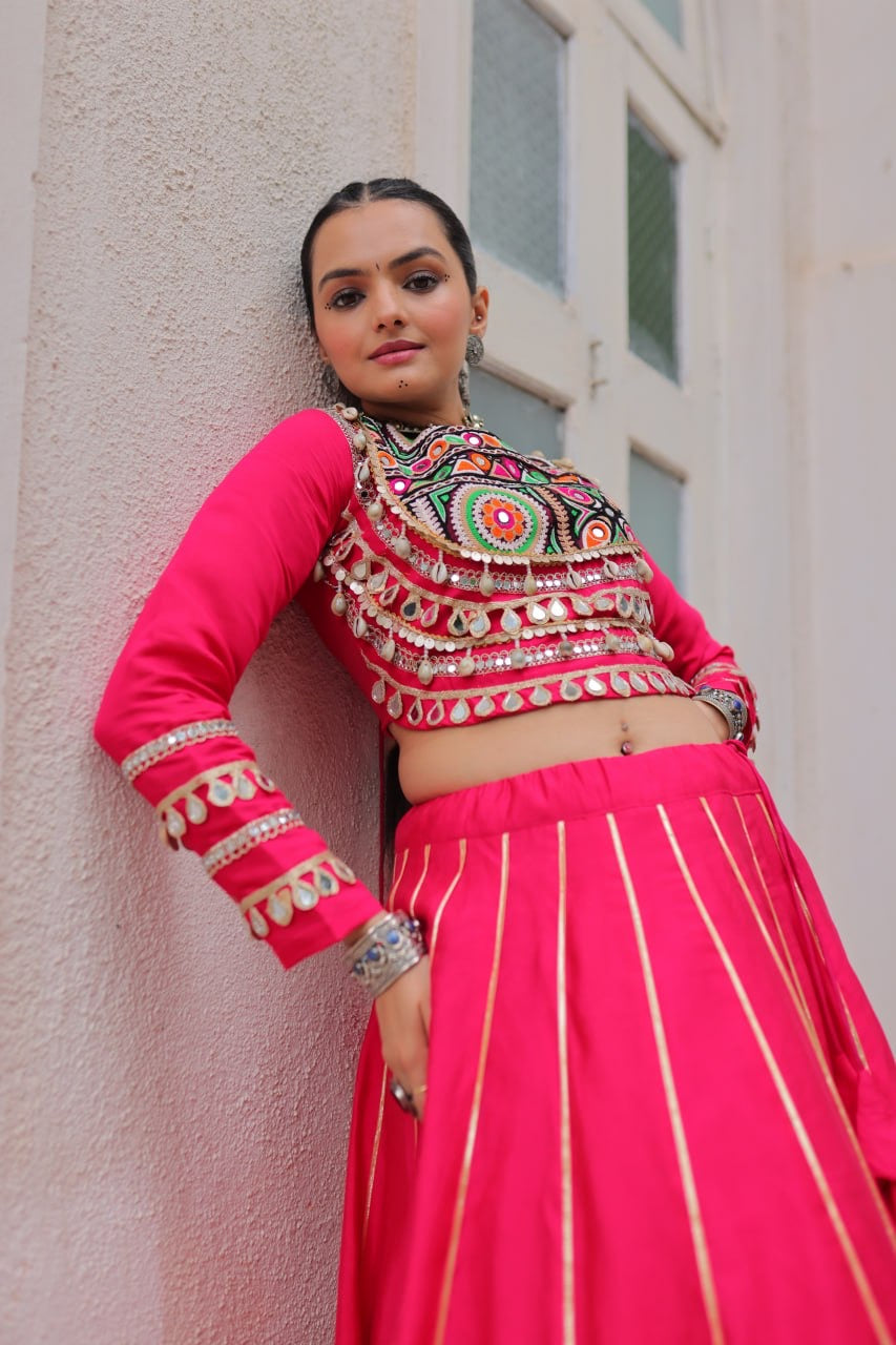 SHIVTRAA’S TOP HIT NAVRATRI LEHENGA CHOLI COLLECTION – 2025 🌟