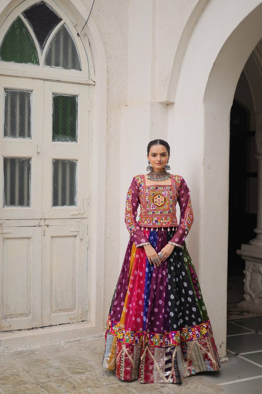 SHIVTRAA TRENDING TOP NAVRATRI LEHENGA COLLECTIONS – 2025 💃