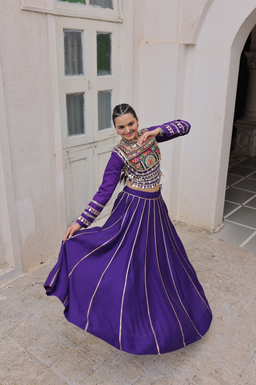 SHIVTRAA’S TOP HIT NAVRATRI LEHENGA CHOLI COLLECTION – 2025 🌟