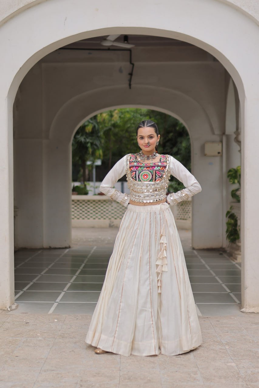 SHIVTRAA’S TOP HIT NAVRATRI LEHENGA CHOLI COLLECTION – 2025 🌟