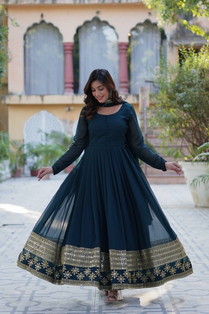 Introducing the Shivtraa Lux Faux Blooming Gown with Dupatta!