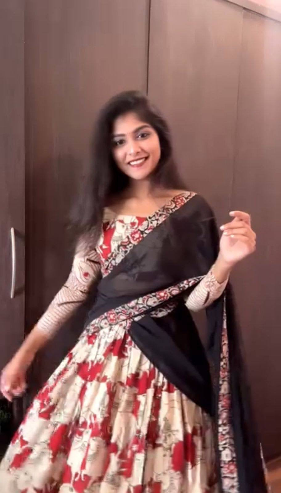 👗💌 Shivtraa Designer Launches Printed Kalamkari Lehenga Choli 👗💌
