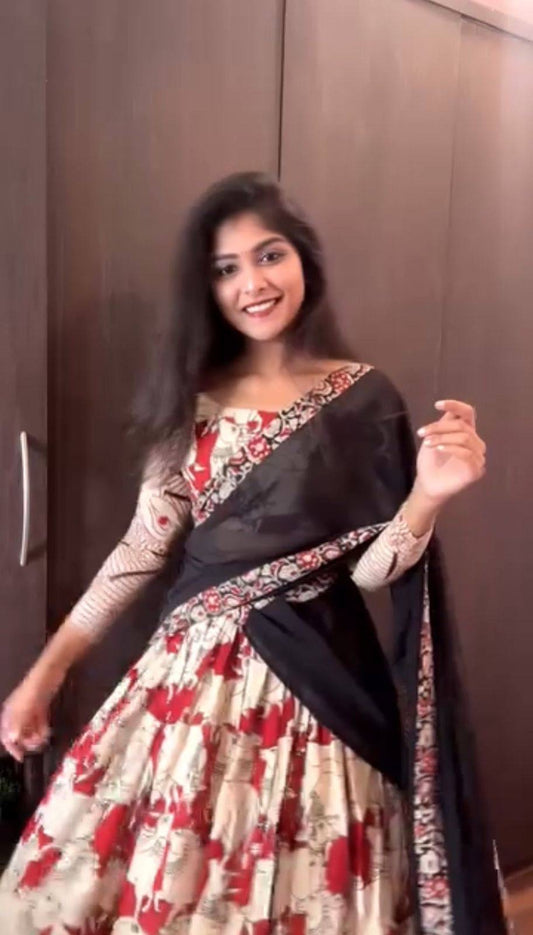 👗💌 Shivtraa Designer Launches Printed Kalamkari Lehenga Choli 👗💌