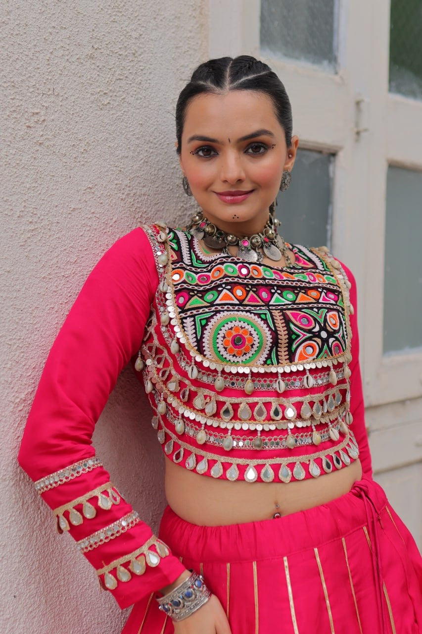 SHIVTRAA’S TOP HIT NAVRATRI LEHENGA CHOLI COLLECTION – 2025 🌟
