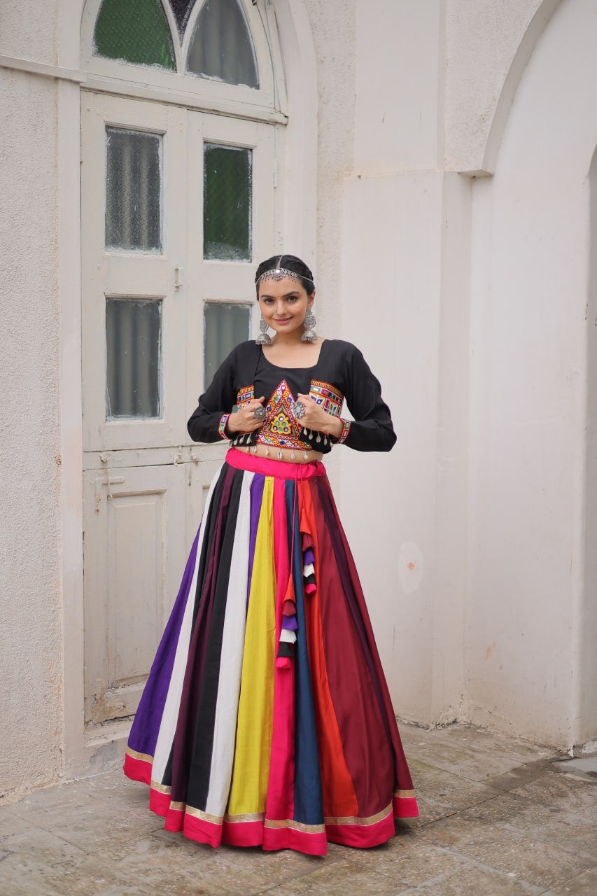 SHIVTRAA DESIGNER NAVRATRI LEHENGA CHOLI COLLECTIONS – 2025