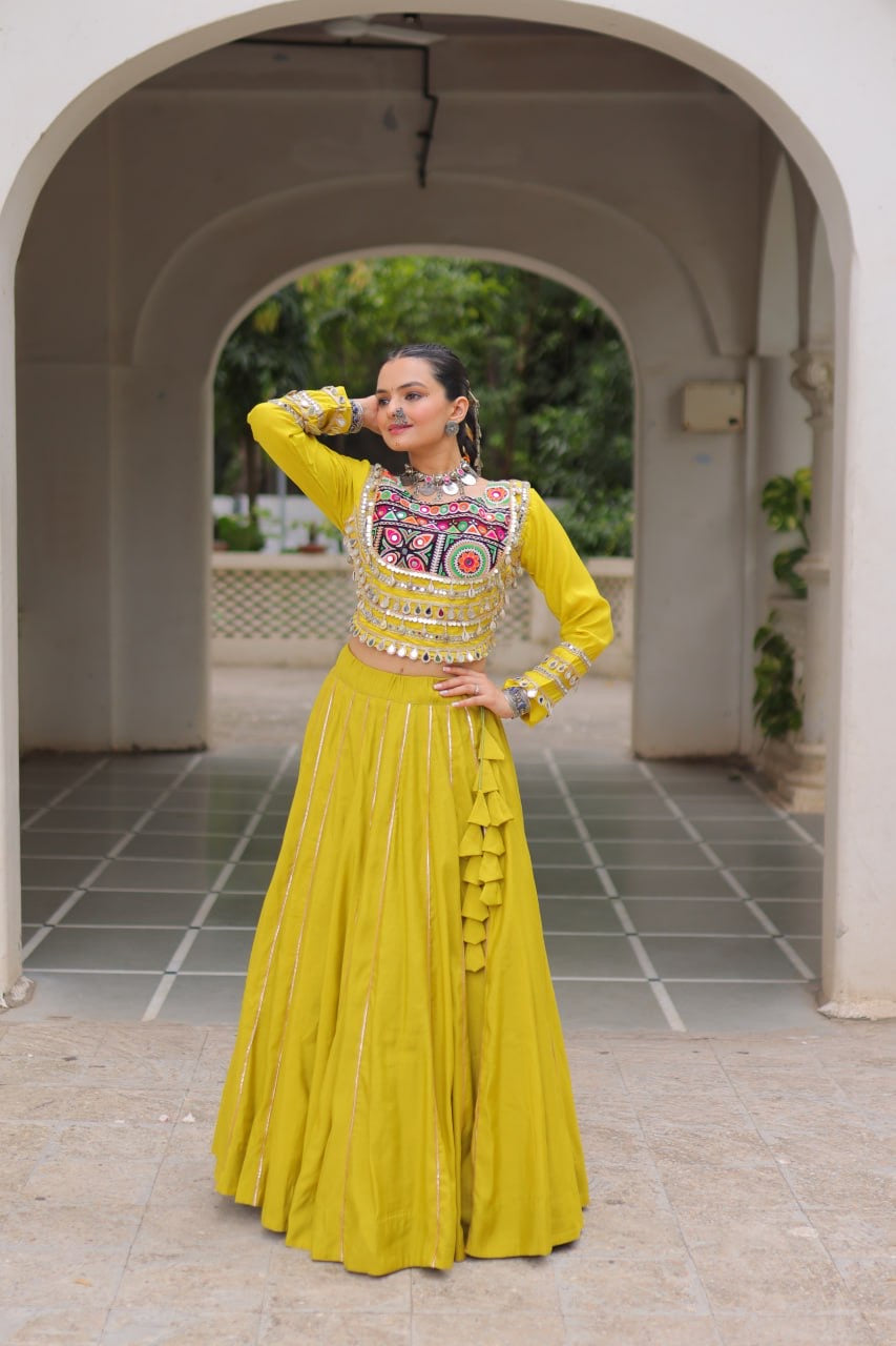 SHIVTRAA’S TOP HIT NAVRATRI LEHENGA CHOLI COLLECTION – 2025 🌟