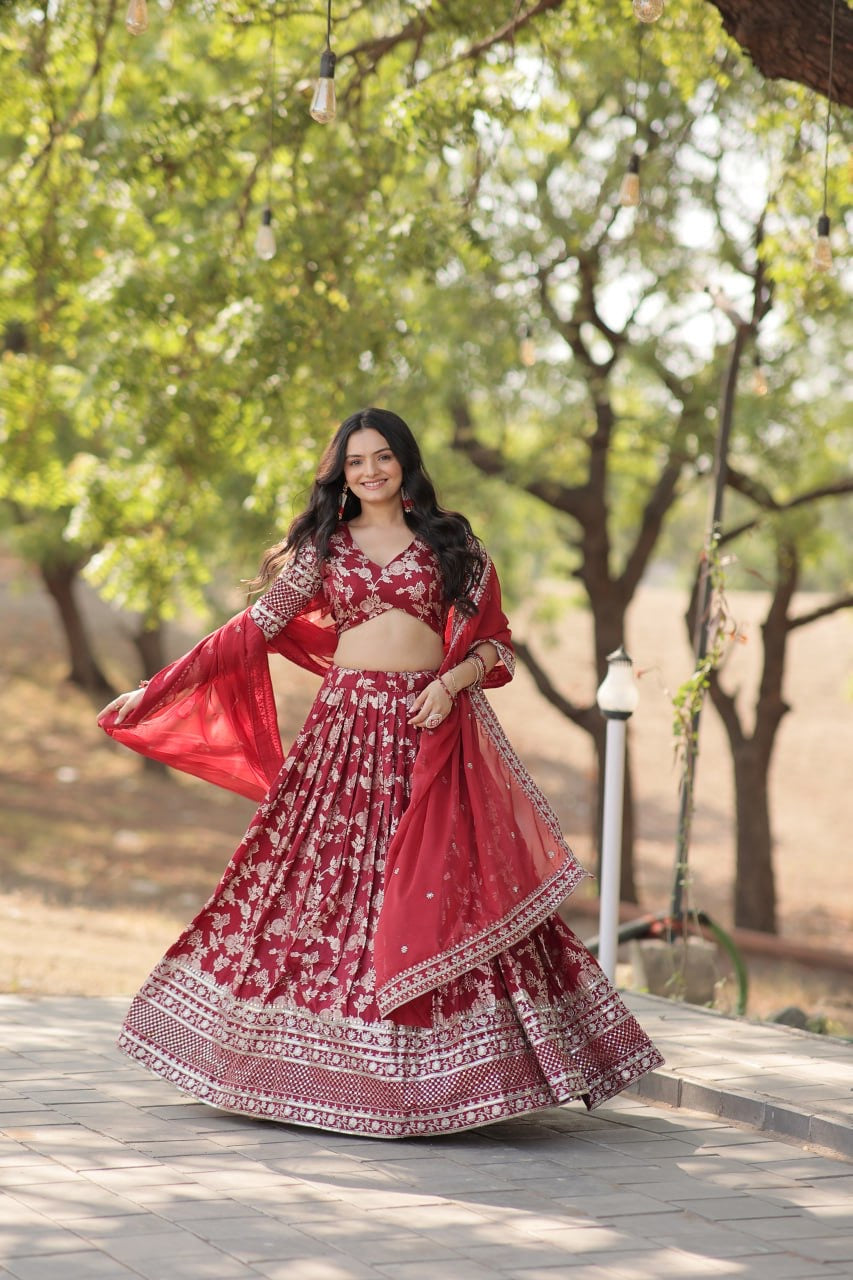 A Wedding Blend Perfect Designer Lehenga Choli To Glam Looks