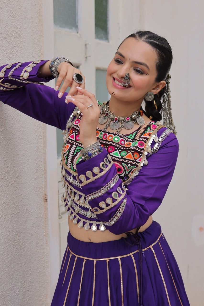 SHIVTRAA’S TOP HIT NAVRATRI LEHENGA CHOLI COLLECTION – 2025 🌟