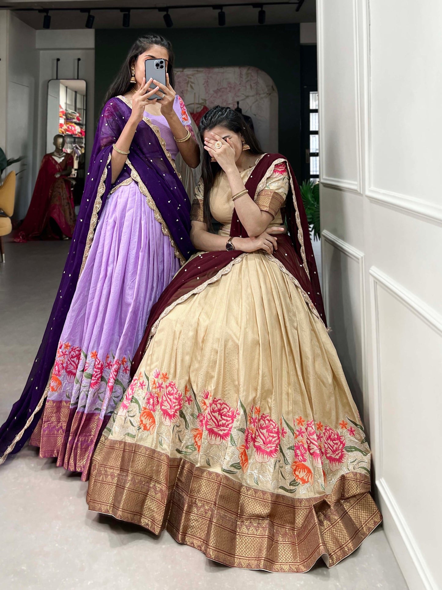 Attention Stunning Cotton Silk Thread Embroidery Lehenga Choli Wid Drape Georgette Dupatta