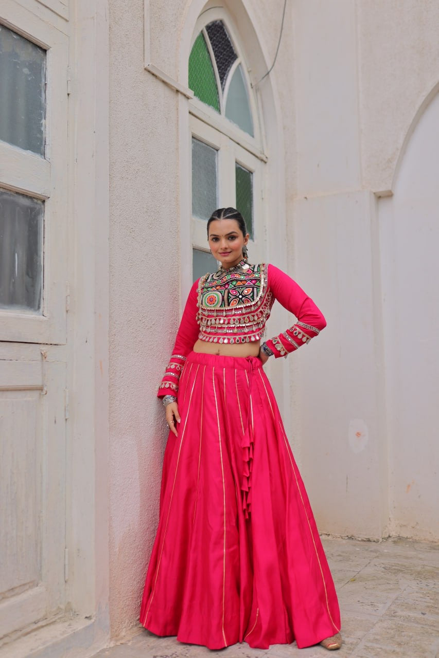 SHIVTRAA’S TOP HIT NAVRATRI LEHENGA CHOLI COLLECTION – 2025 🌟