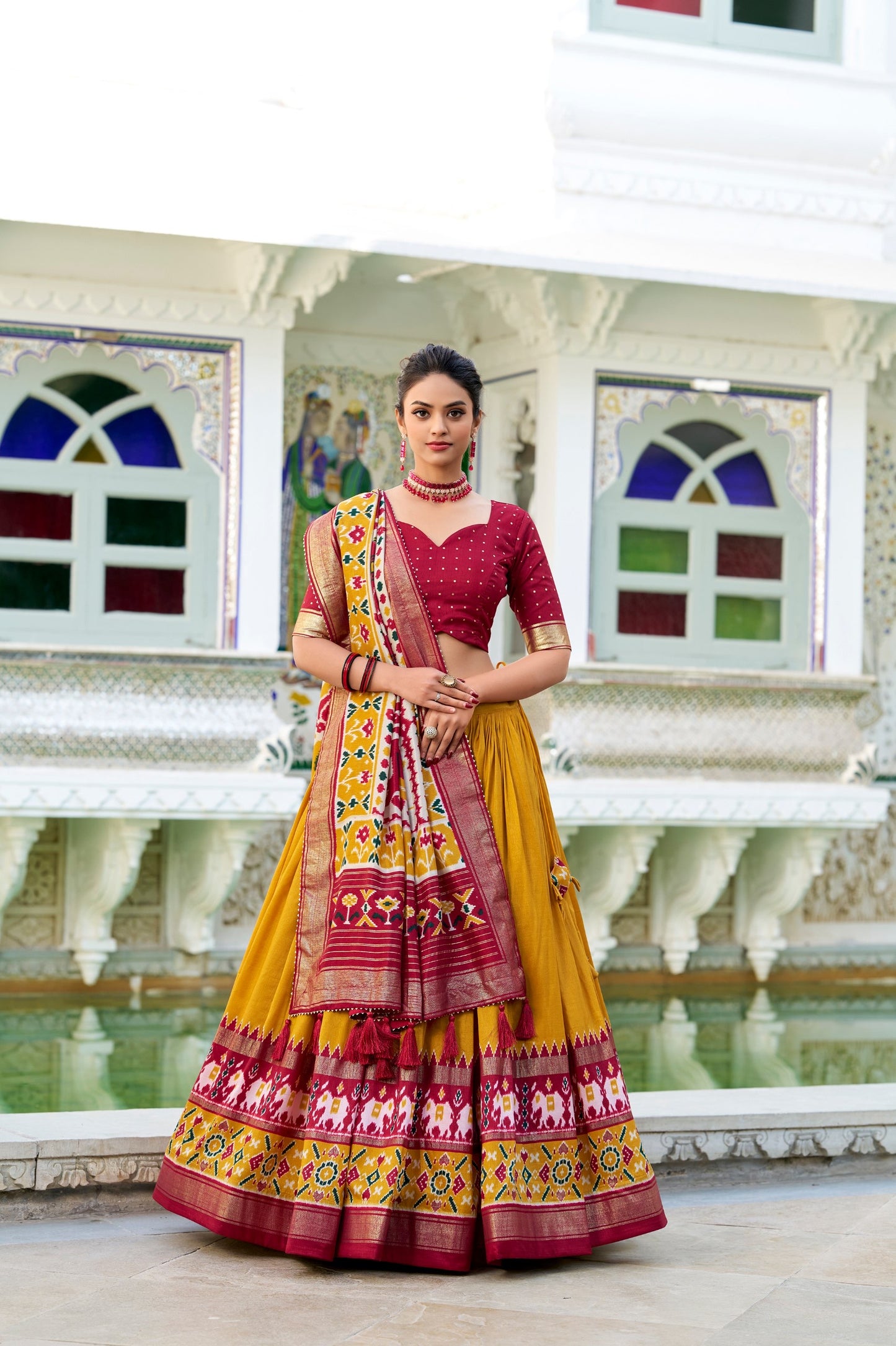 🌷 Shivtraa Lux Presenting Silk Patola Foil Worked Designer Lehenga Choli 🌷