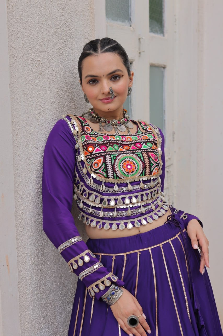 SHIVTRAA’S TOP HIT NAVRATRI LEHENGA CHOLI COLLECTION – 2025 🌟