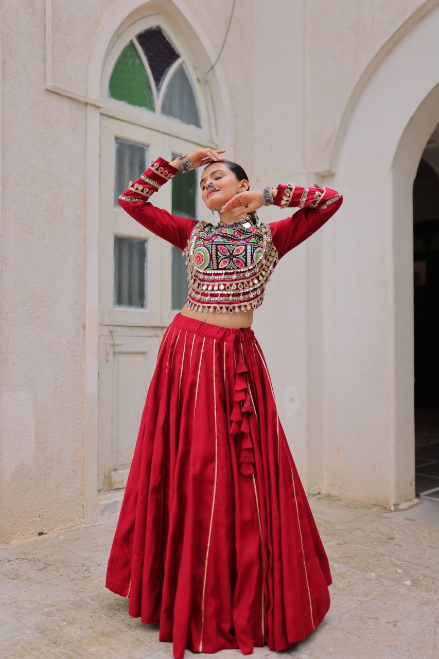 SHIVTRAA’S TOP HIT NAVRATRI LEHENGA CHOLI COLLECTION – 2025 🌟