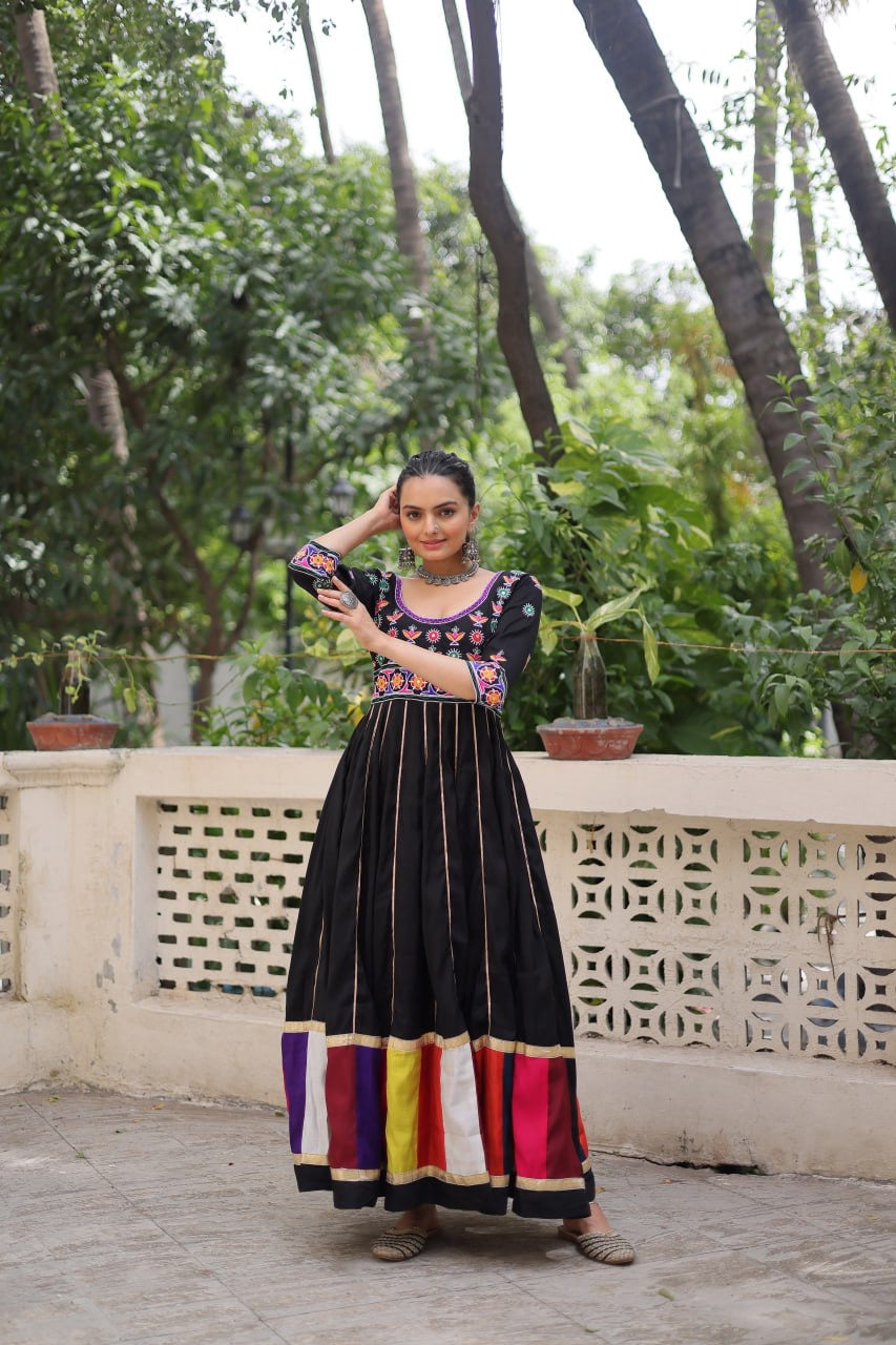 SHIVTRAA DESIGNER NAVRATRI GAMTHI WORKED GOWN COLLECTION BY 2025