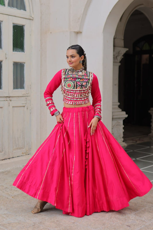 SHIVTRAA’S TOP HIT NAVRATRI LEHENGA CHOLI COLLECTION – 2025 🌟